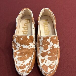 Hush Puppies Womens 10W slip ons never worn